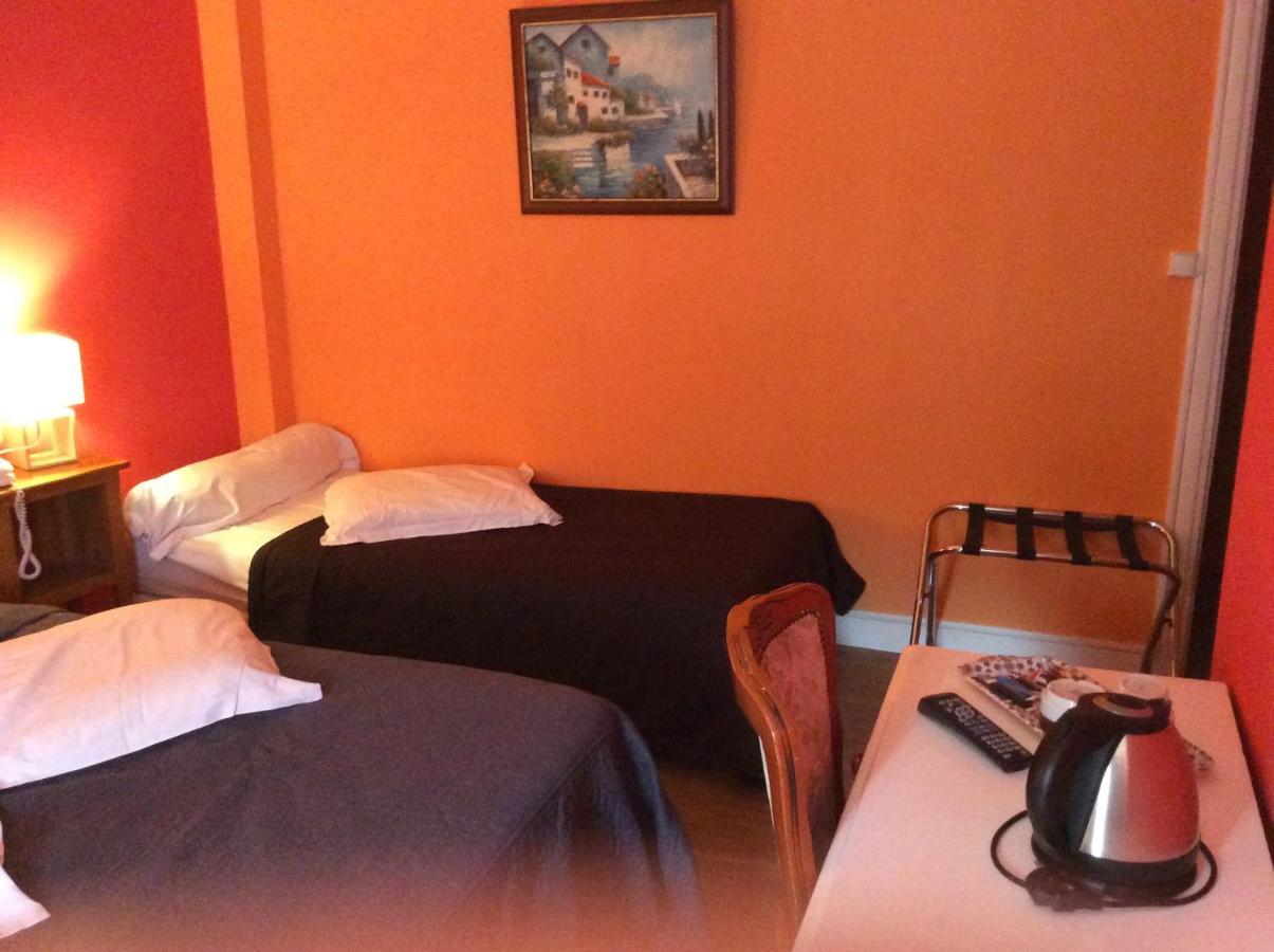 Hotel Du Cygne Beauvais Esterno foto