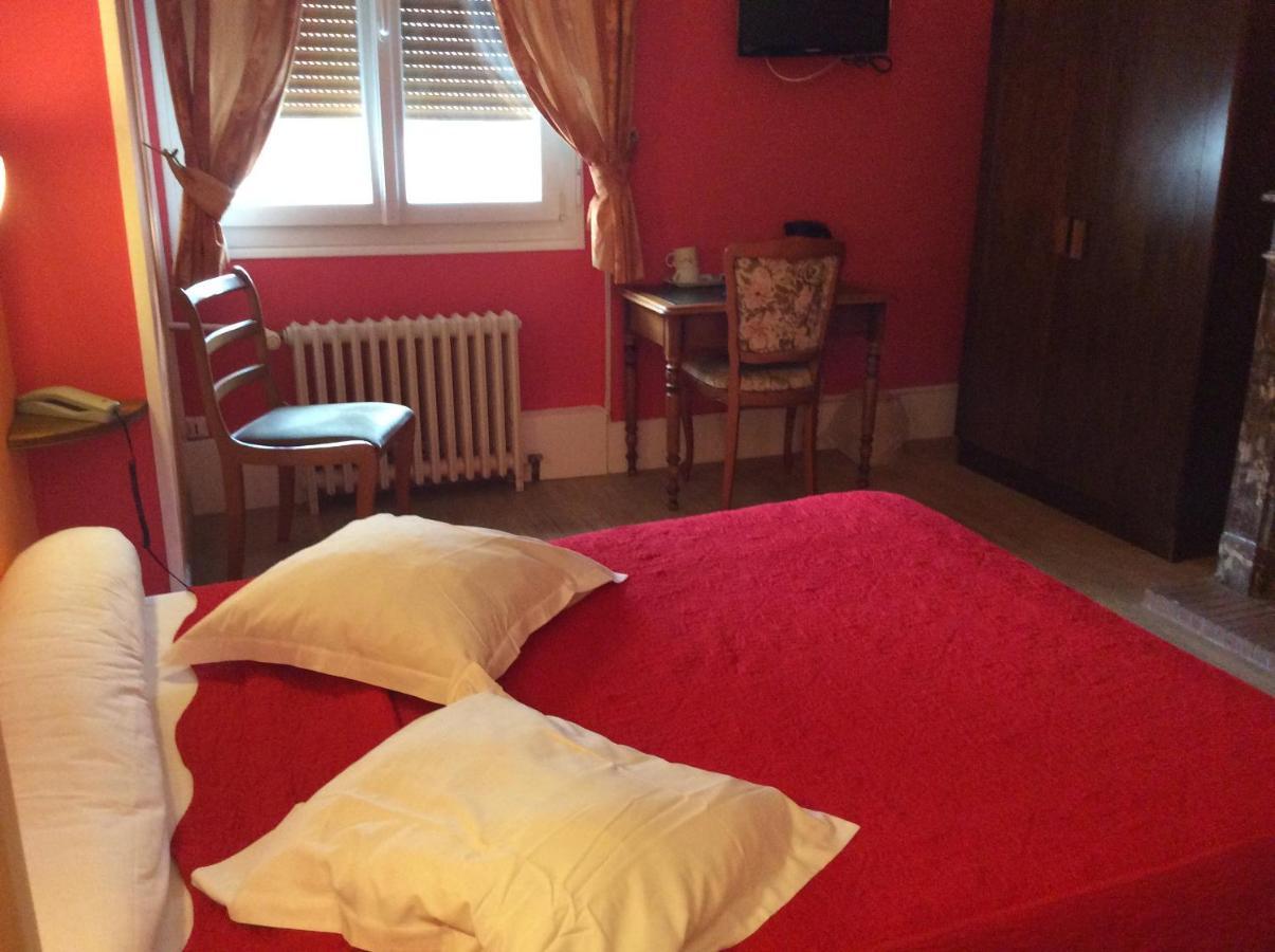 Hotel Du Cygne Beauvais Esterno foto