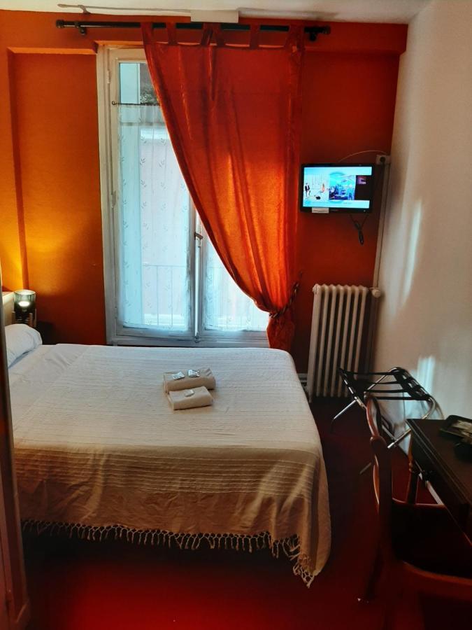 Hotel Du Cygne Beauvais Esterno foto